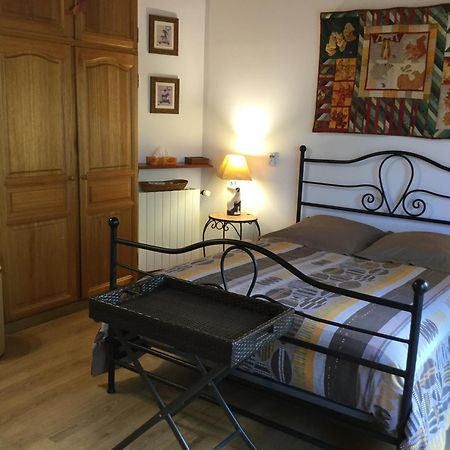 Mas Soleil Et Vignes Bed & Breakfast Saint-Hippolyte  Exterior photo